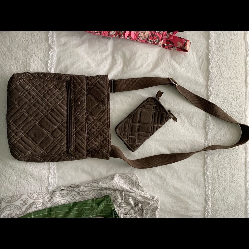 Thirty-One Medium Sized Cross Body Bag with Wallet